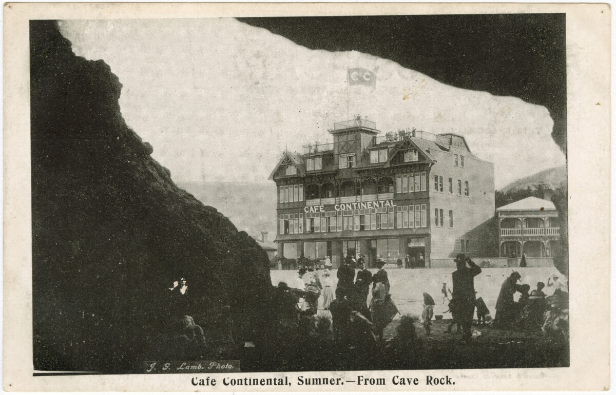 Café Continental, Sumner from Cave Rock discoverywall.nz