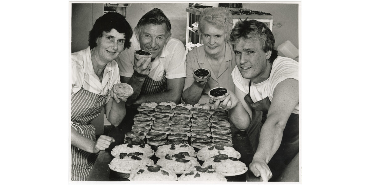 Hillyer's pies discoverywall.nz