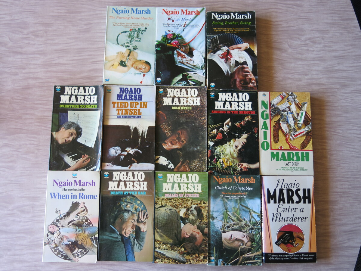 Ngaio Marsh books. 2022. A pile of Fontana paperbacks from the 1970s. CC BY-NC-SA 4.0. CCL-DW-146191