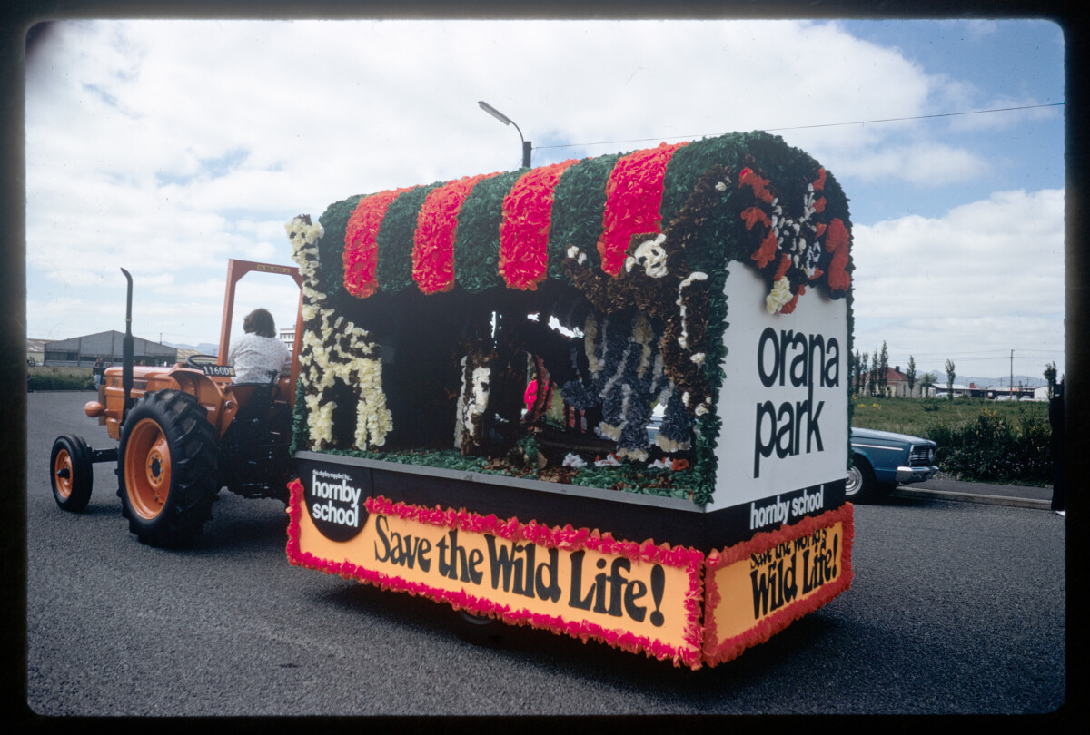 Orana Park float | discoverywall.nz