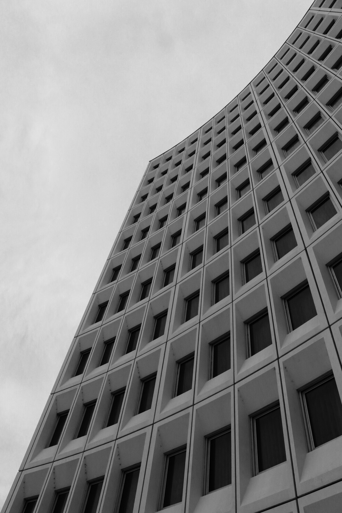 Hotel Distinction Black and White