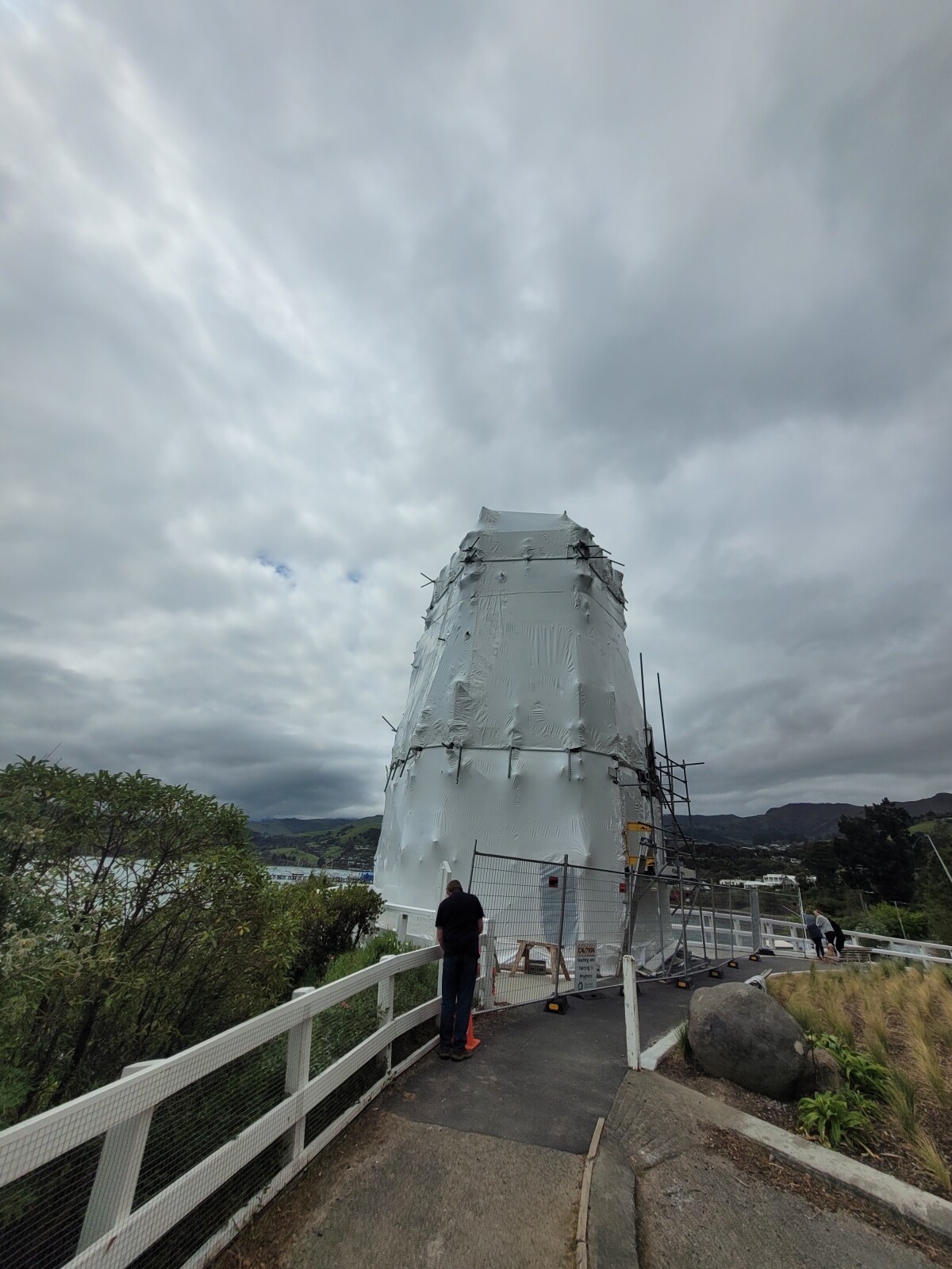 Sprucing up Akaroa Lighthouse