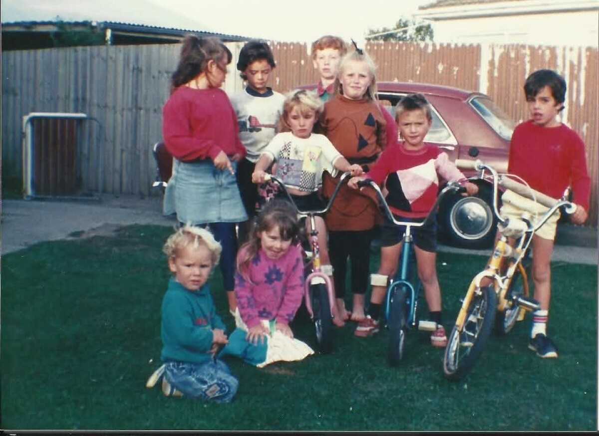 Neighbourhood kids of Holcombe Place
