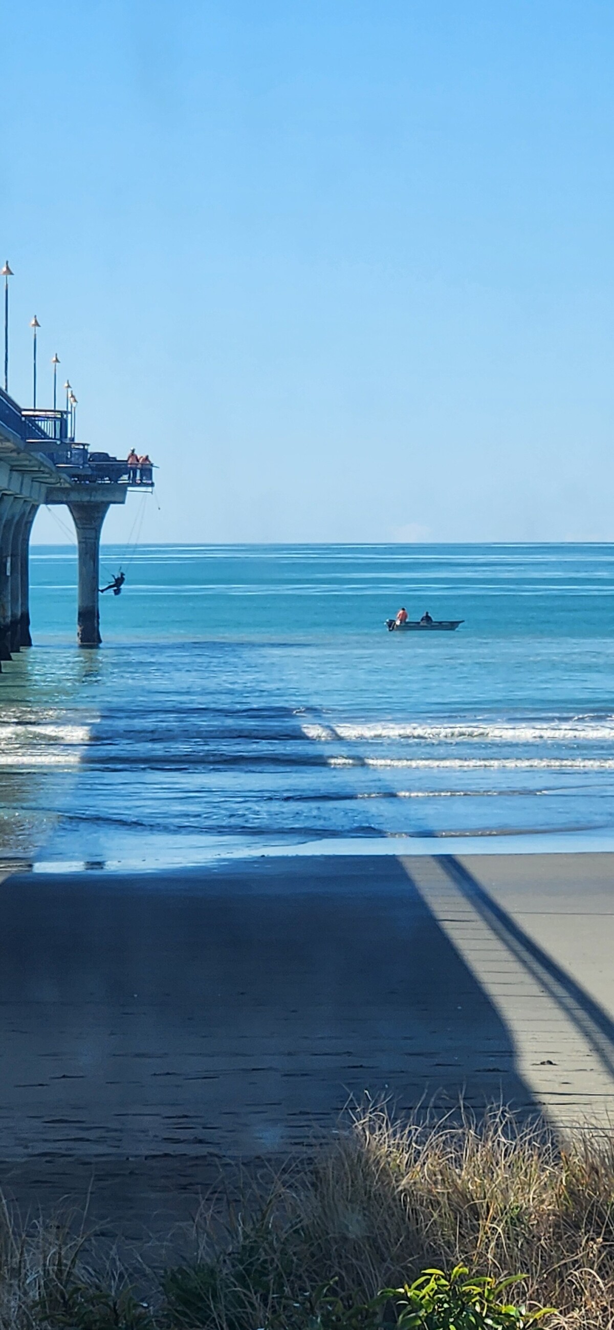 Abseiling to fix New Brighton Pier tsunami alarms