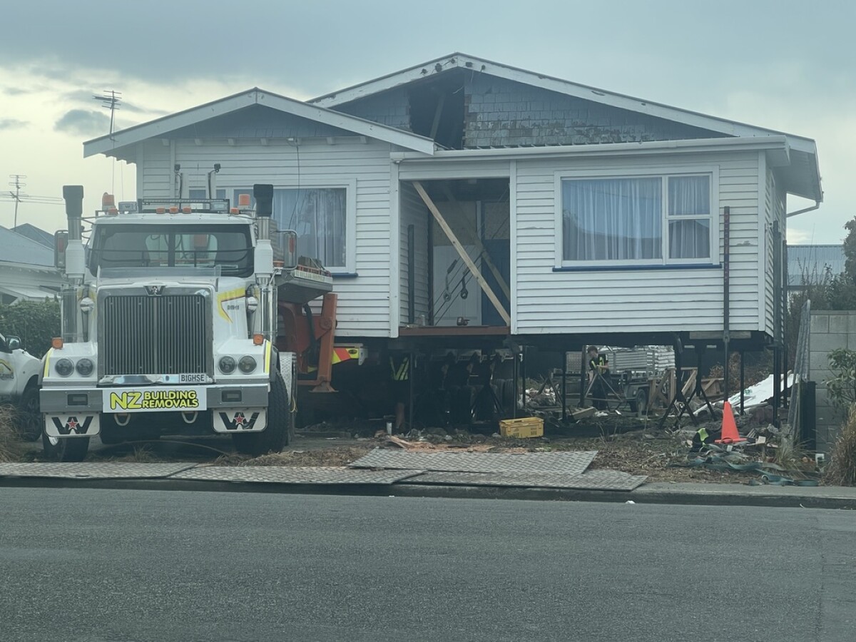 Removal of house at 59 Jeffreys Road