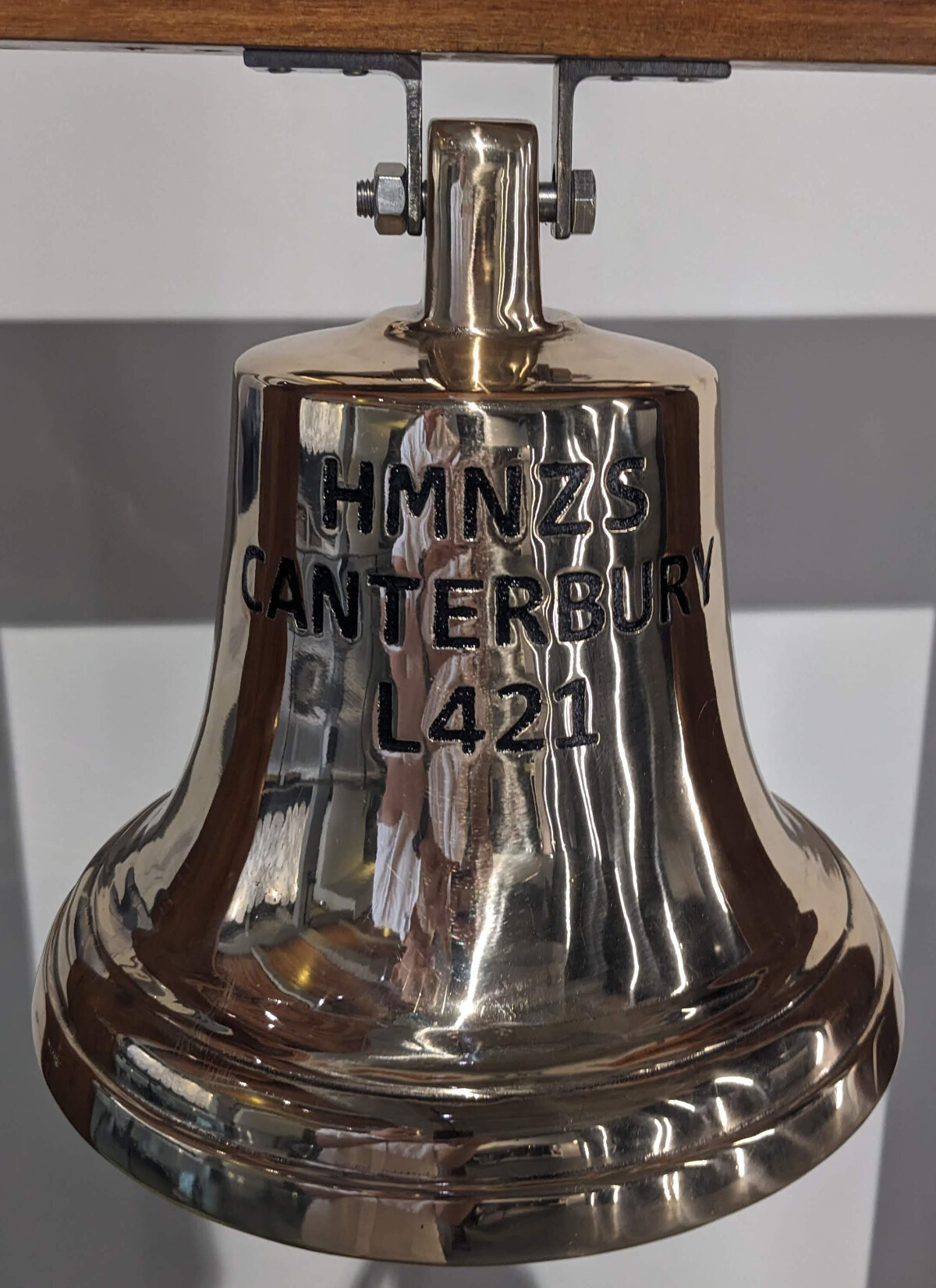 Reproduction of HMNZS Canterbury (L421) ship’s bell