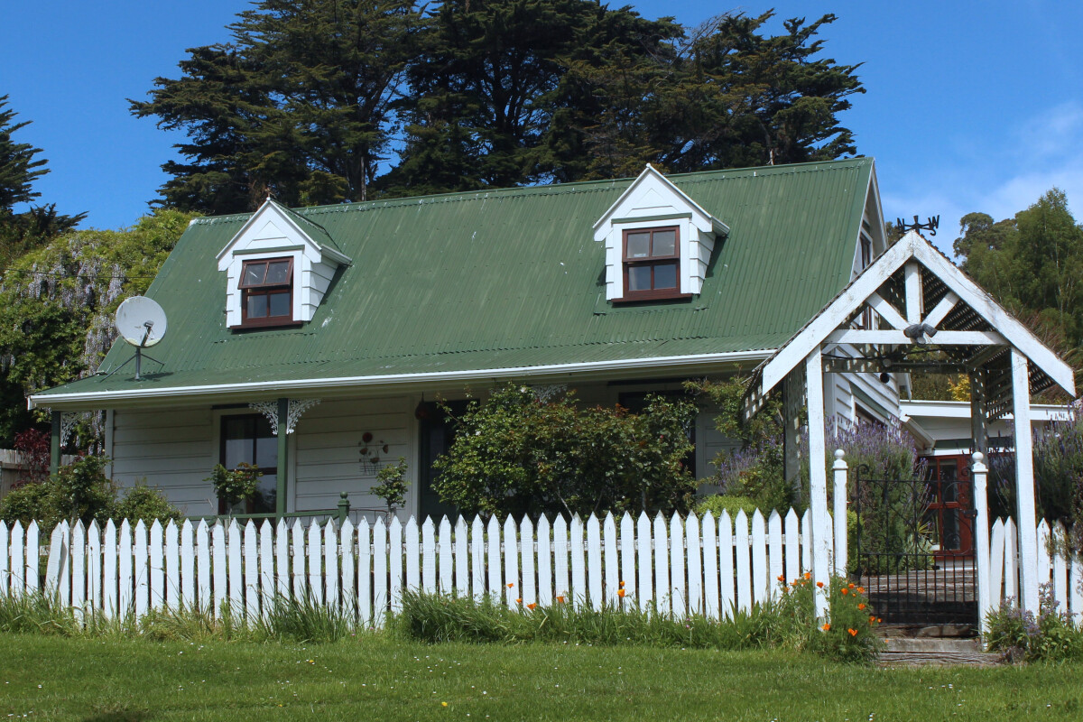 Bamfords Road cottage