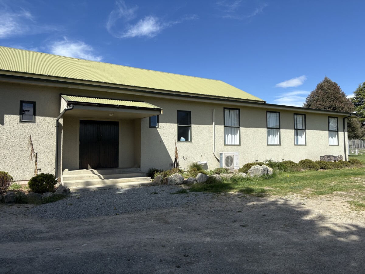 Entrance to Albury Community Hall