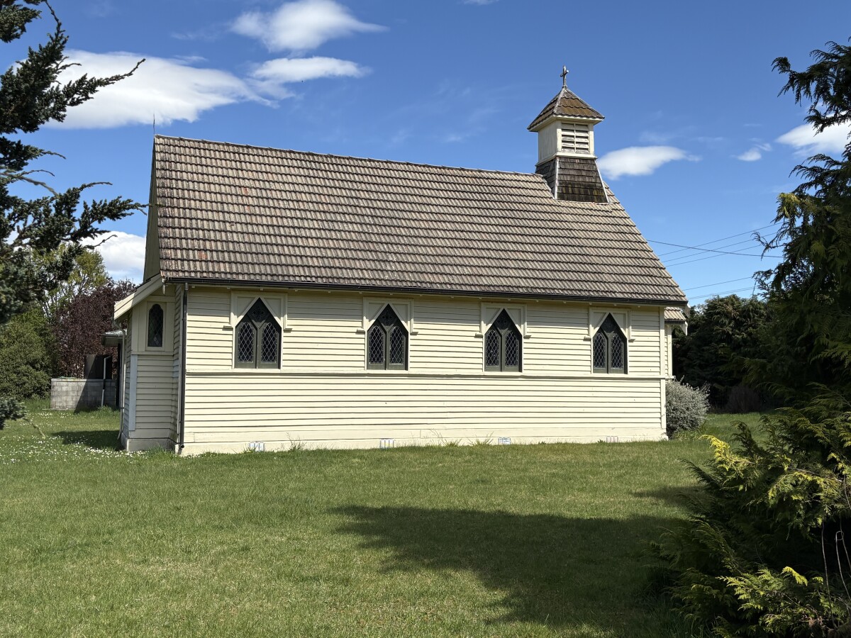 Behind St Martin’s Church, Albury