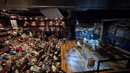 The Court Theatre before the beginning of The King's Speech.