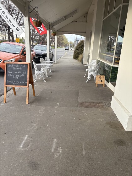 Little Bean South café