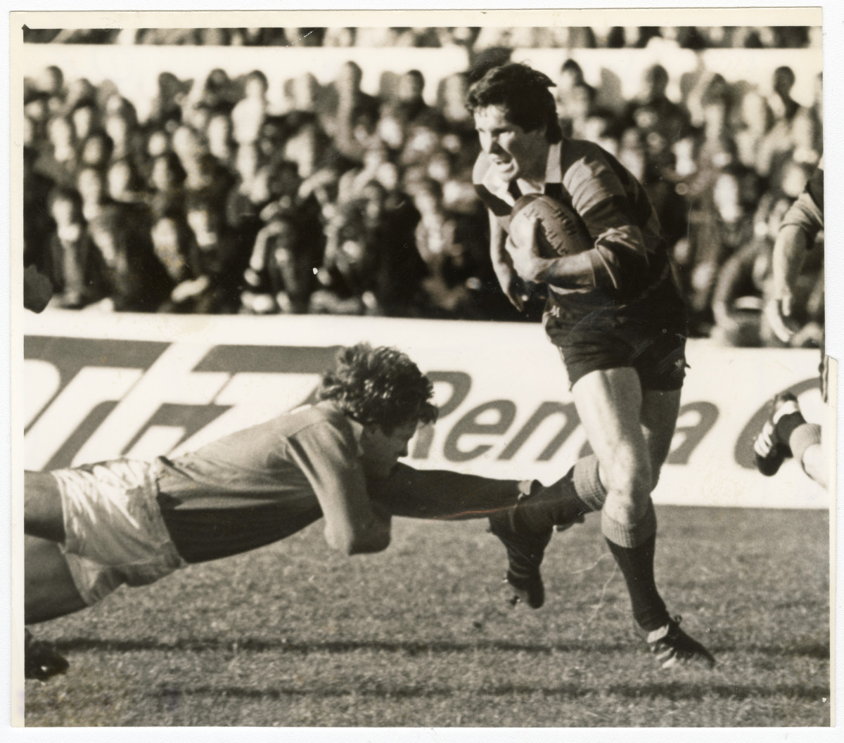 Robbie Deans about to score a try against the Lions | discoverywall.nz
