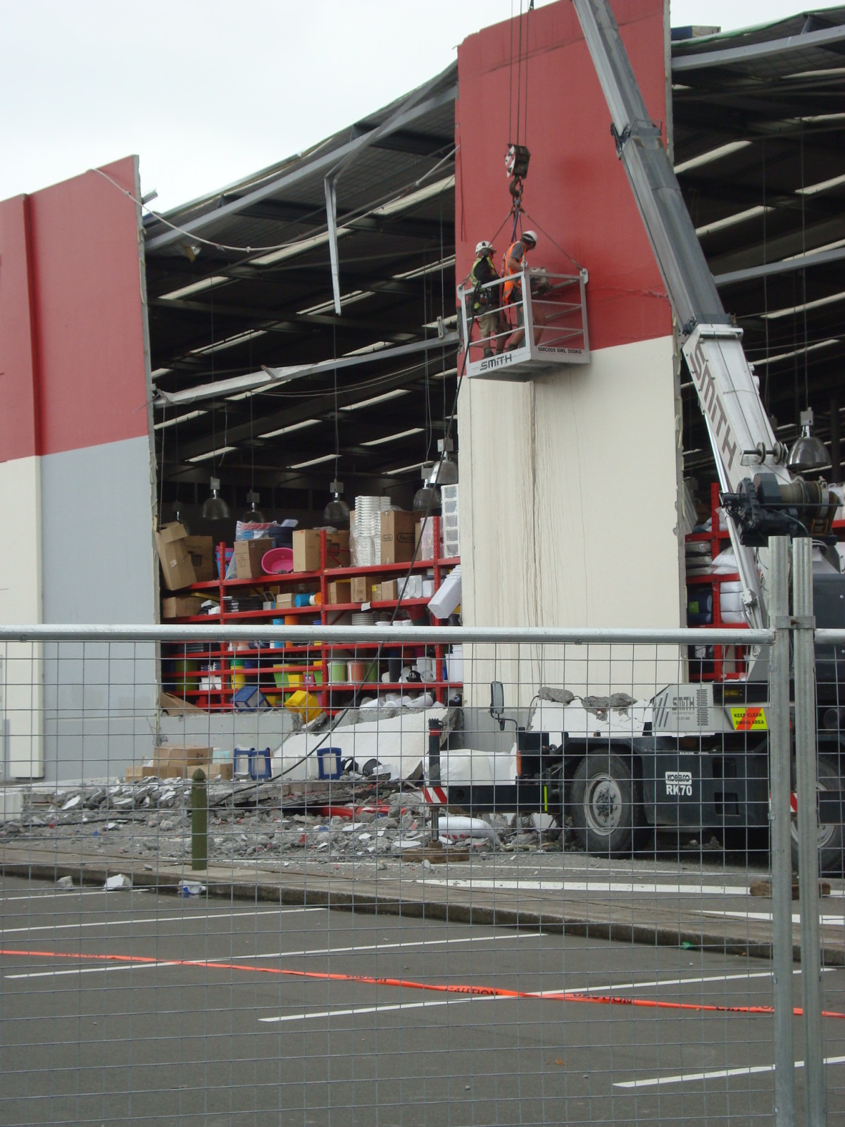 The Warehouse, Eastgate Mall discoverywall.nz