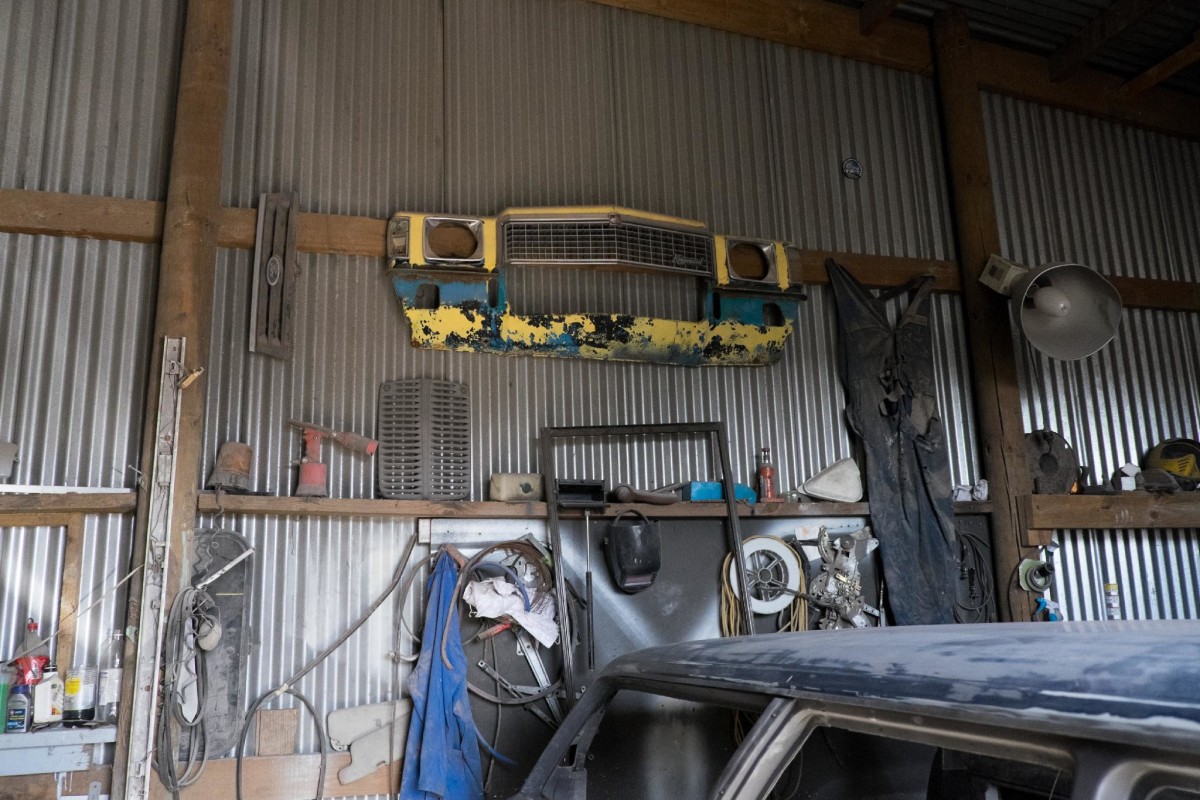 Rust Repairs car yard and panel beaters, Halswell discoverywall.nz