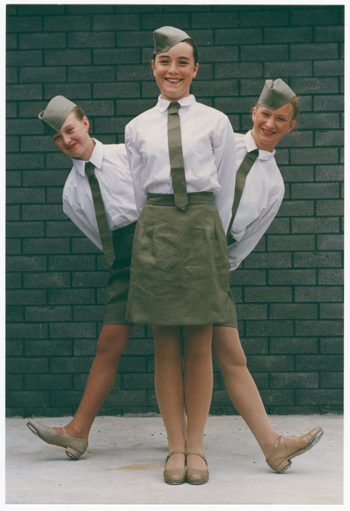 tap-dancing-students-discoverywall-nz