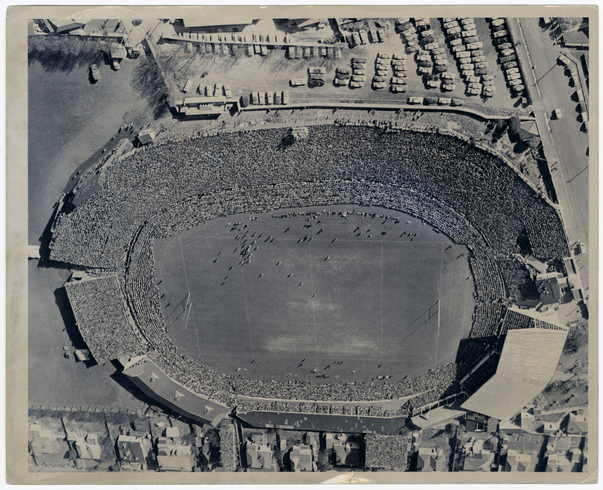 New Zealand vs France at Lancaster Park. 19 August 1961. Christchurch Star archive. In copyright. CCL-StarP-01964A