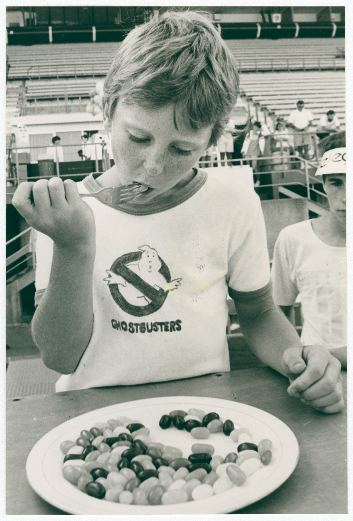 Jelly bean eating competition discoverywall.nz