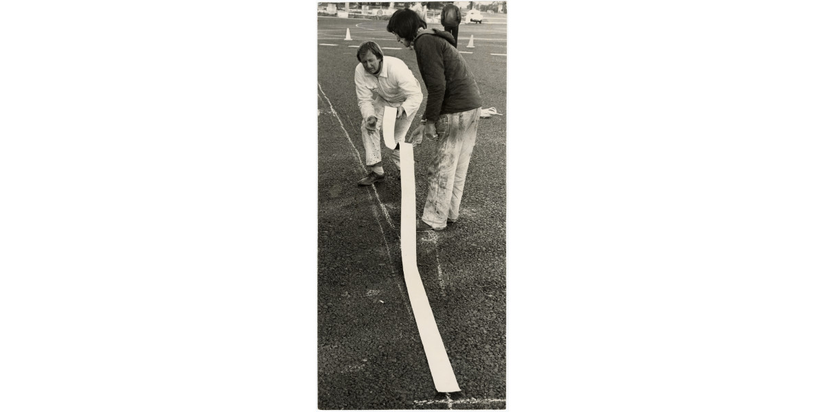 Adhesive road markings discoverywall.nz