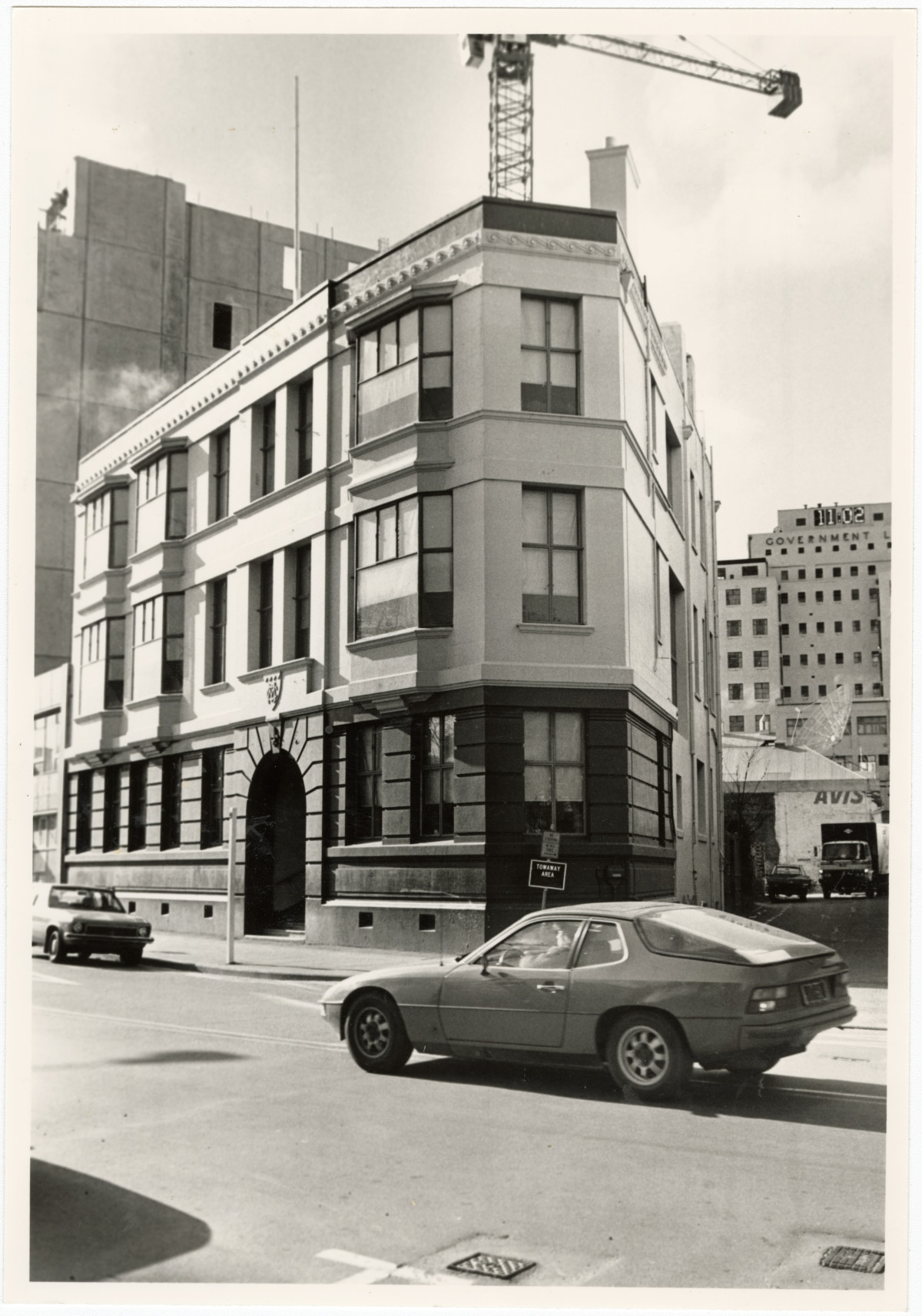 The Midland Club on Oxford Terrace. 1988. Christchurch Star archive. In copyright. CCL-StarP-03239A