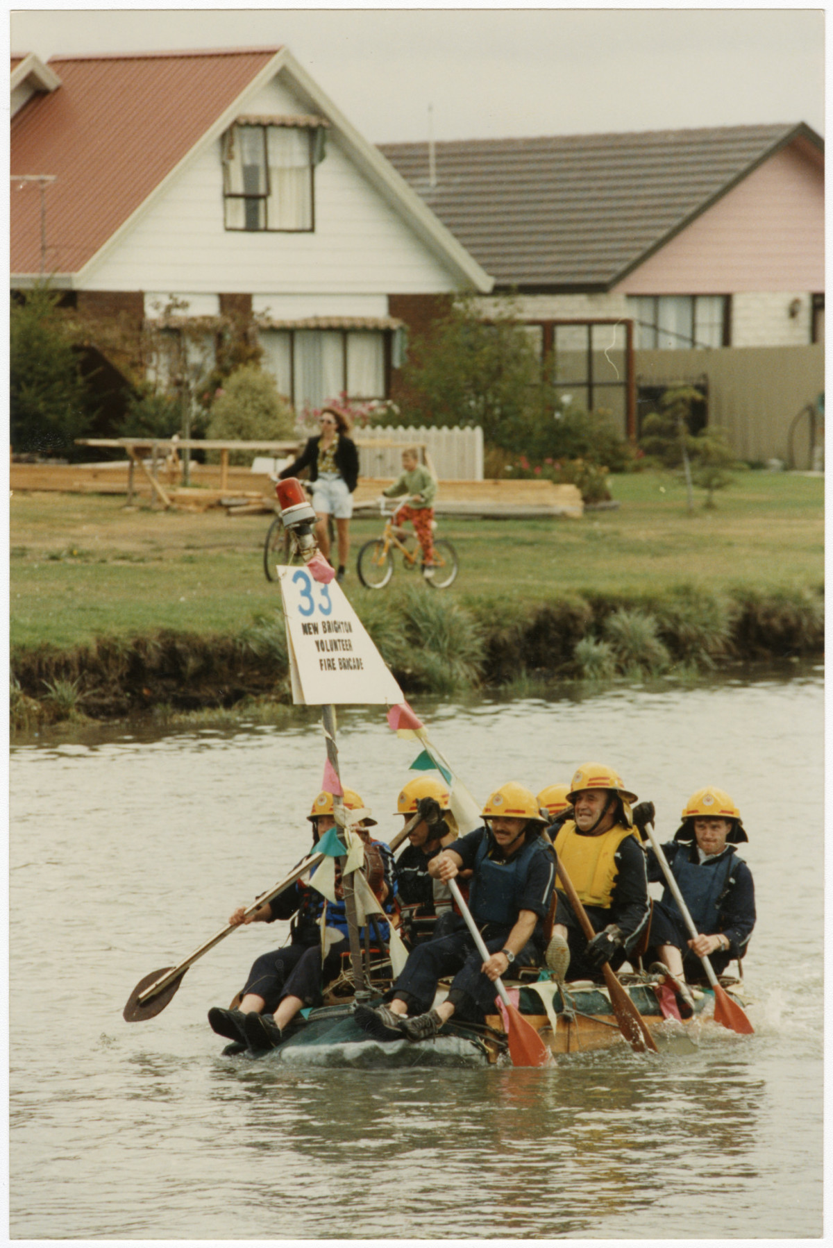 Raft race along the Avon River | discoverywall.nz