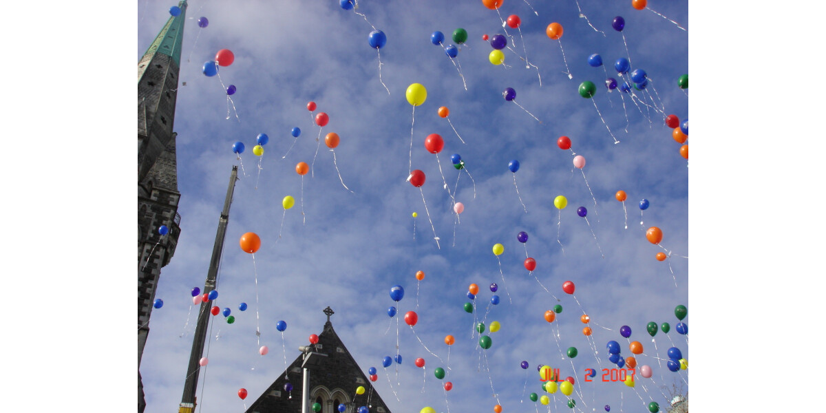 Cathedral balloons discoverywall.nz