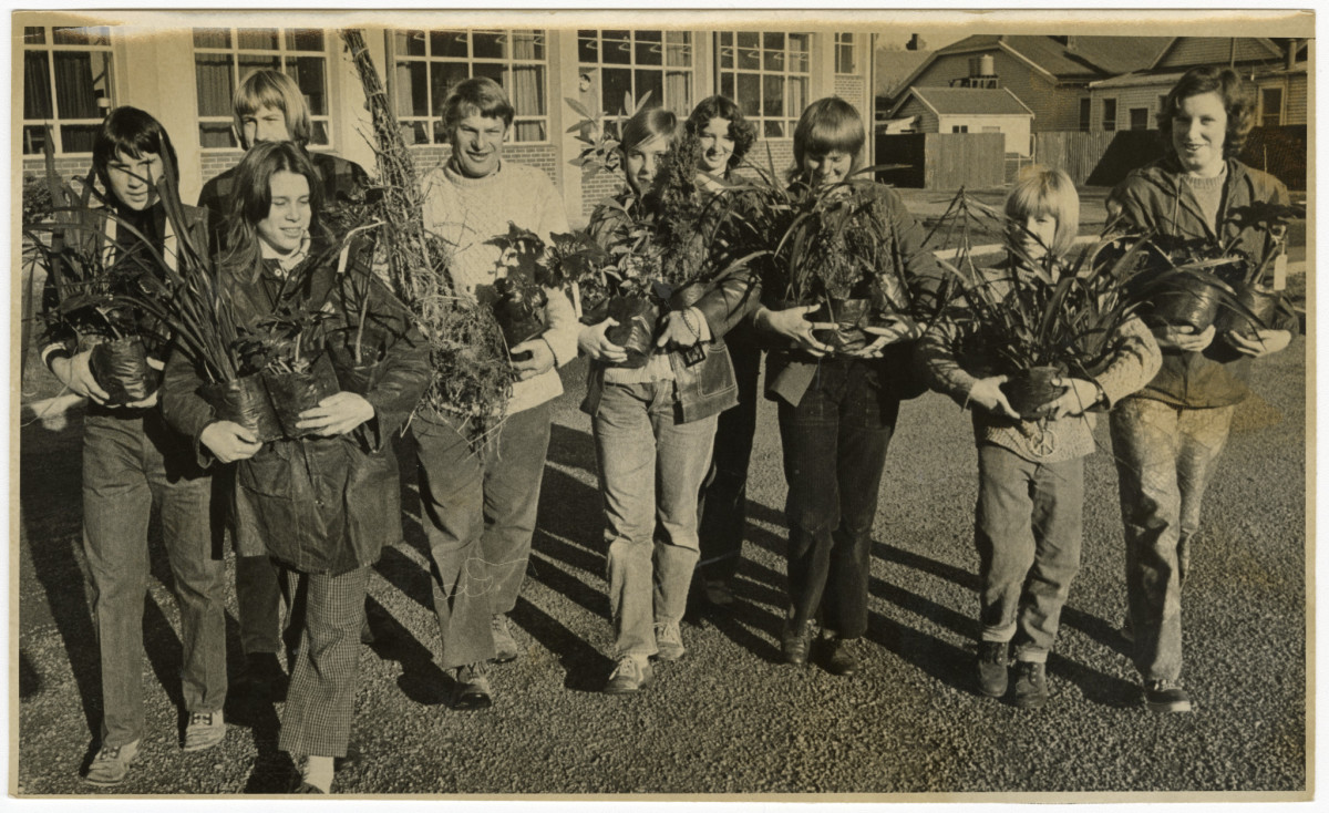 Hagley High School Headmaster And Pupils With Shrubs